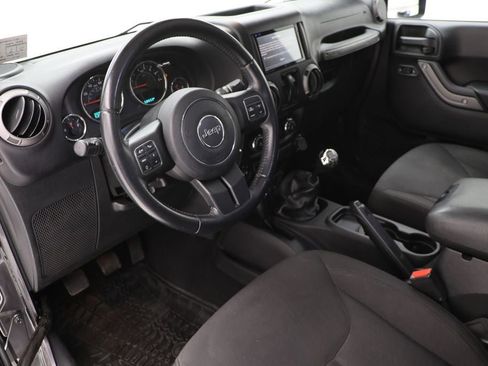 Used 2016 Jeep Wrangler Sport image 14