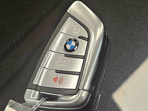 Used 2021 BMW X5 xDrive45e w/ Premium Package image 47