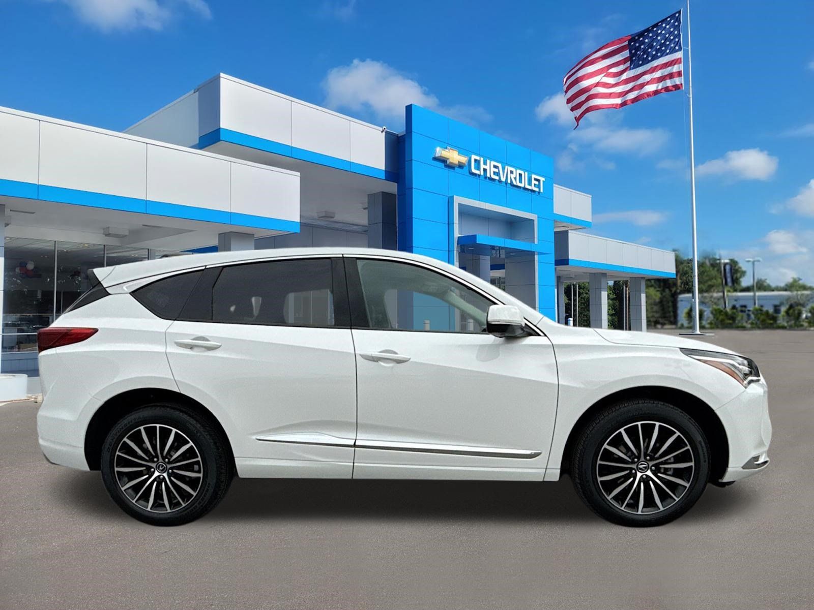 Used 2025 Acura RDX w/ Advance Package AWD/4WD image 2