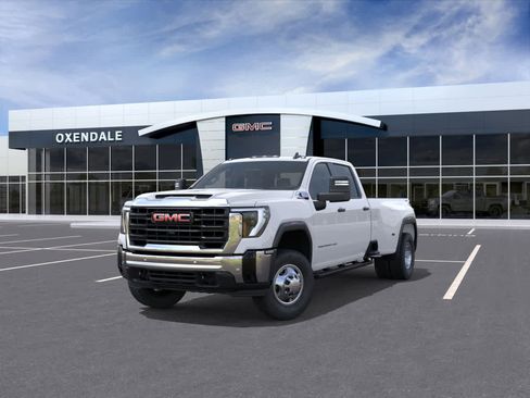 New 2026 GMC Sierra 3500 Pro w/ 1SA Pro Safety Plus Package image 8