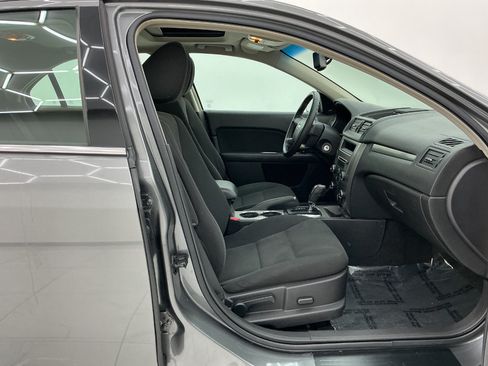 Used 2010 Ford Fusion Hybrid FWD image 15