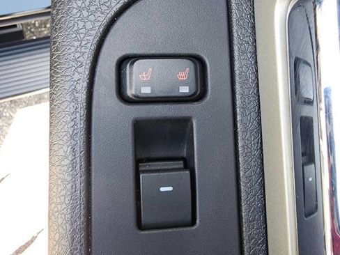 Used 2013 Ford F150 Platinum image 37