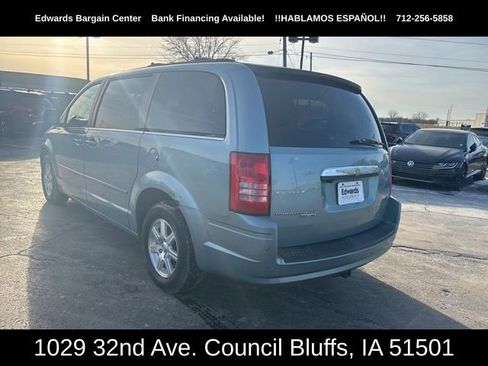 Used 2008 Chrysler Town & Country Touring w/ Entertainment Group #2 image 6