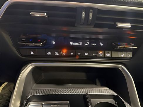 Used 2025 MAZDA CX-90 3.3 Turbo w/ Preferred Package image 21