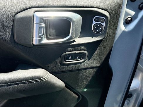 Used 2023 Jeep Wrangler Unlimited Sahara w/ Dual Top Group image 19