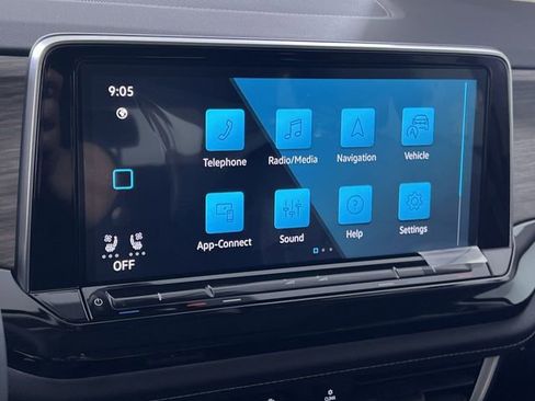 New 2025 Volkswagen Atlas SEL image 26