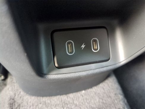 New 2026 Hyundai Elantra Limited image 15