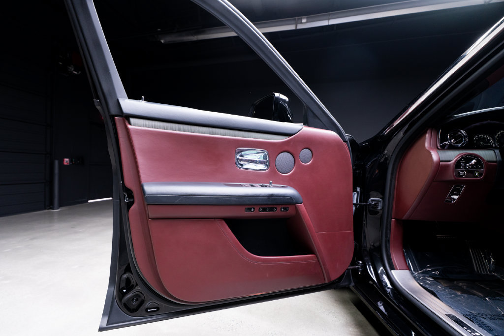 Used 2021 Rolls-Royce Ghost AWD/4WD image 23