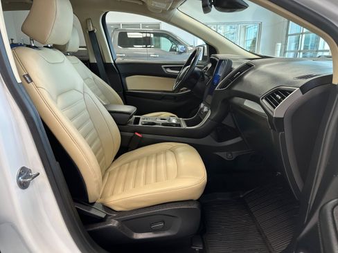 Used 2023 Ford Edge SEL w/ Convenience Package AWD/4WD image 14