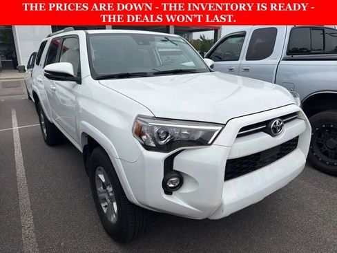 Used 2022 Toyota 4Runner SR5 Premium AWD/4WD image 1