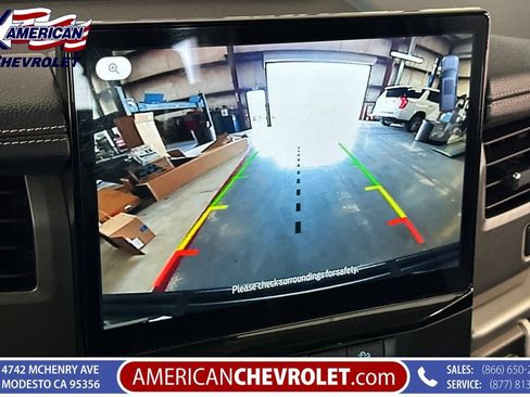 Used 2024 Ford Expedition XLT AWD/4WD image 29