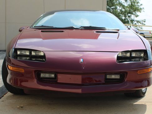 Used 1995 Chevrolet Camaro Z28 RWD image 5