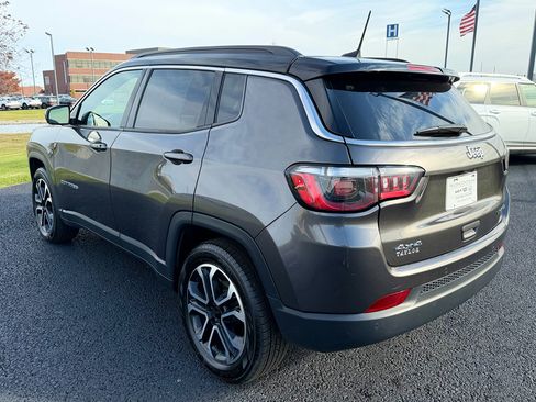 Used 2024 Jeep Compass Limited image 5