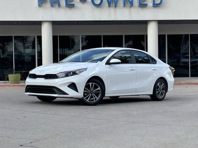 Used 2024 Kia Forte LXS