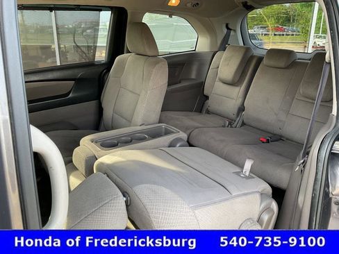 Used 2016 Honda Odyssey SE image 30