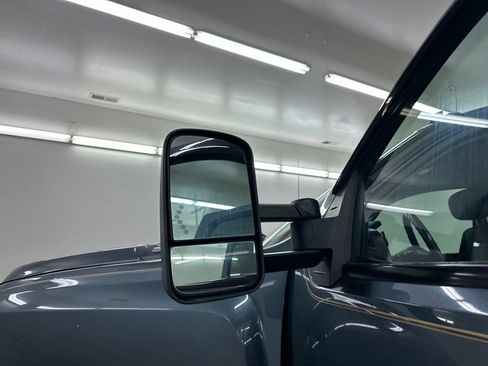 Used 2013 Chevrolet Silverado 2500 LT w/ Interior Plus Package AWD/4WD image 21