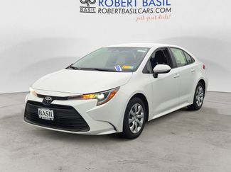 Used 2023 Toyota Corolla LE image 1