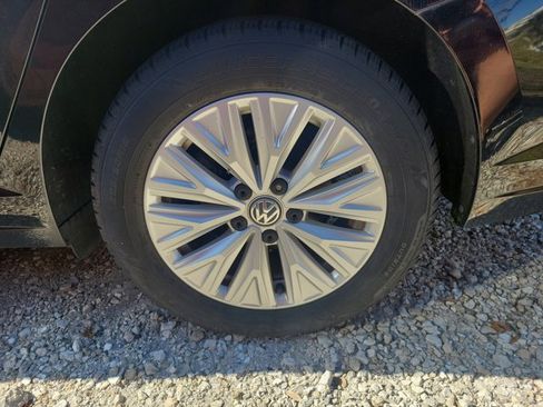 Used 2019 Volkswagen Jetta S image 5