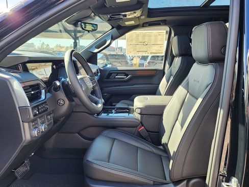 New 2026 GMC Yukon XL Denali w/ Denali Reserve Package AWD/4WD image 15