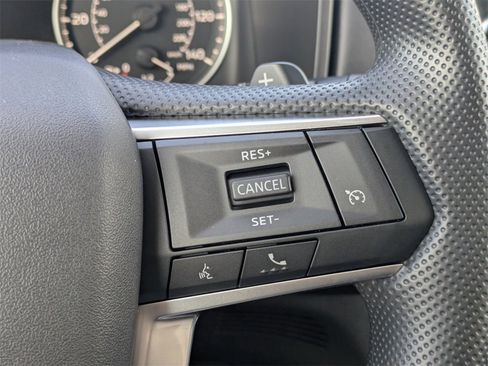 New 2025 Mitsubishi Outlander SE image 25