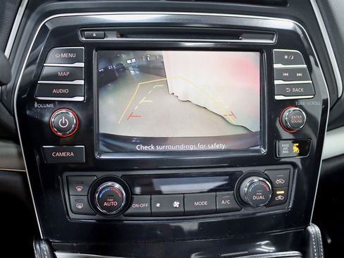 Used 2022 Nissan Maxima SL image 20