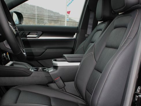 New 2026 GMC Terrain Elevation w/ Elevation Premium Package image 18