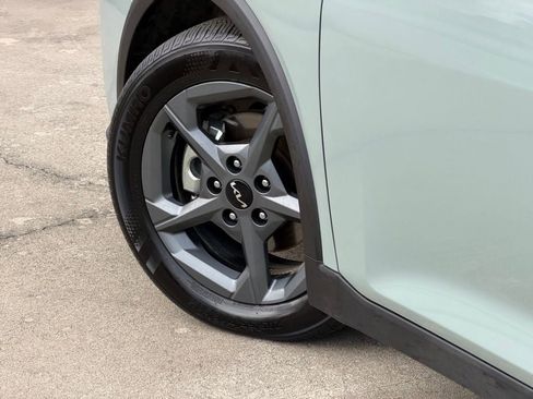 Used 2025 Kia K4 image 9