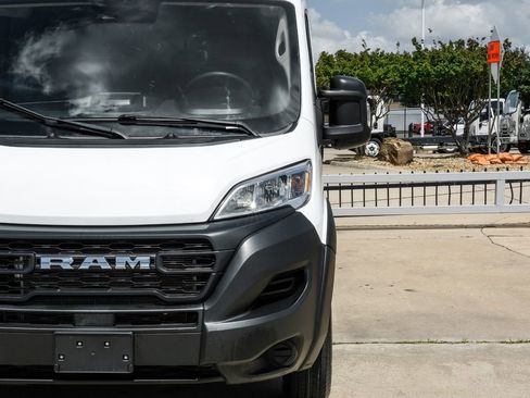 Used 2023 RAM ProMaster 2500 FWD image 41
