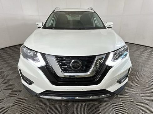 Used 2019 Nissan Rogue SV FWD image 7