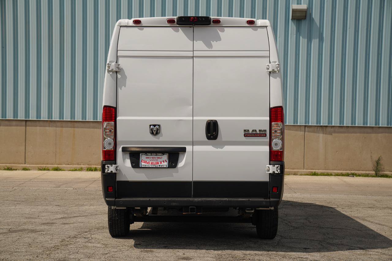Used 2022 RAM ProMaster 2500 w/ Driver Convenience Group FWD image 15