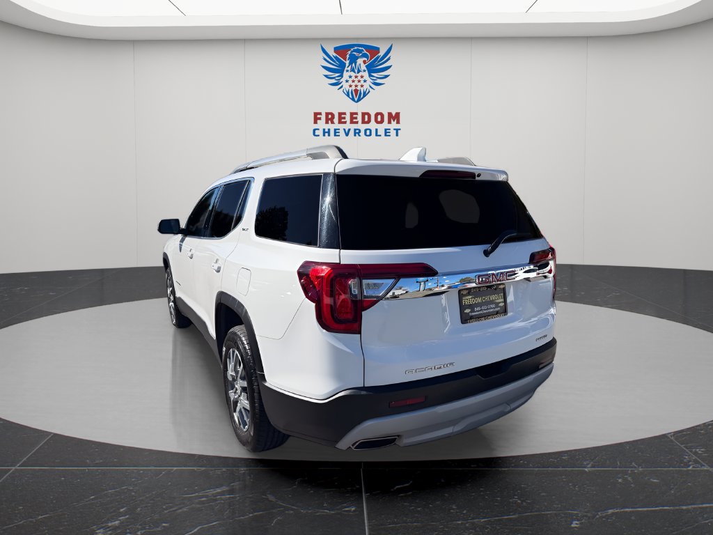 Used 2023 GMC Acadia SLT AWD/4WD image 5