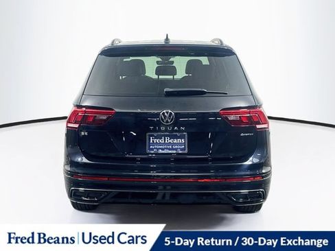 Used 2022 Volkswagen Tiguan SE R-Line AWD/4WD image 7
