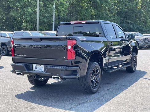Used 2026 Chevrolet Silverado 1500 LT Trail Boss w/ Convenience Package II AWD/4WD image 8