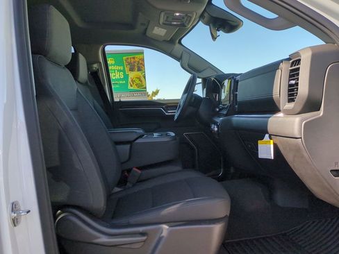 Used 2026 GMC Sierra 1500 SLE w/ Preferred Package AWD/4WD image 36