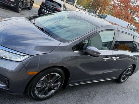 Used 2024 Honda Odyssey Elite image 10