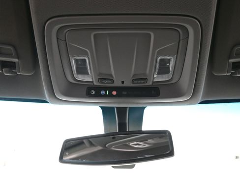 Used 2023 Chevrolet Silverado 2500 Custom w/ Custom Value Package image 41