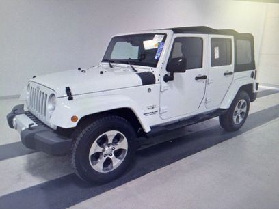 Used 2017 Jeep Wrangler Unlimited Sahara w/ Connectivity Group