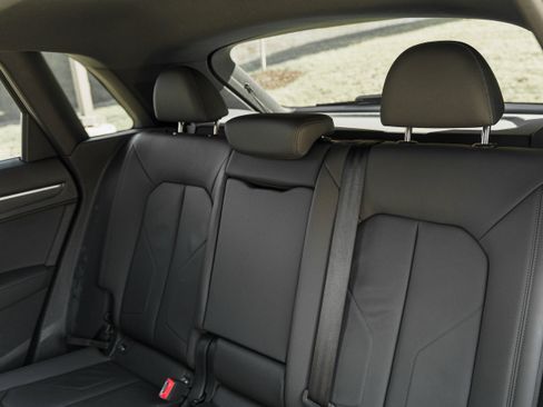 Certified 2022 Audi Q3 2.0T Premium Plus AWD/4WD image 25