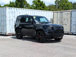 Used 2023 Land Rover Defender 90 X AWD/4WD video 3