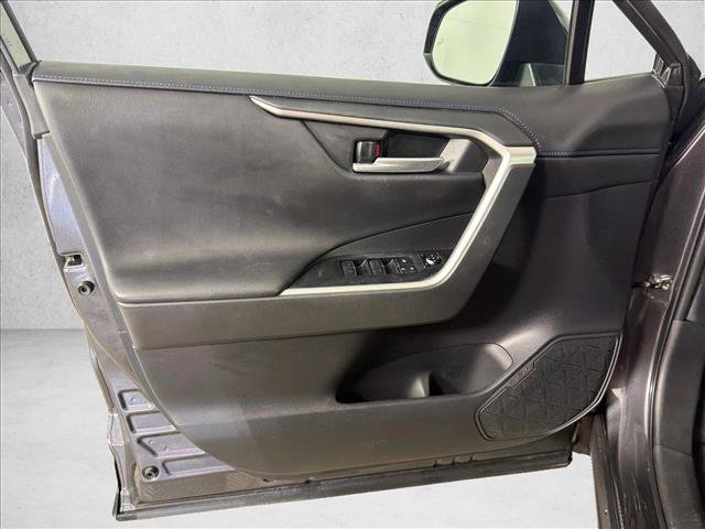 Used 2024 Toyota RAV4 XSE AWD/4WD image 11
