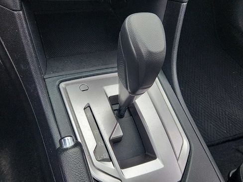 Used 2017 Subaru Impreza 2.0i AWD/4WD image 14