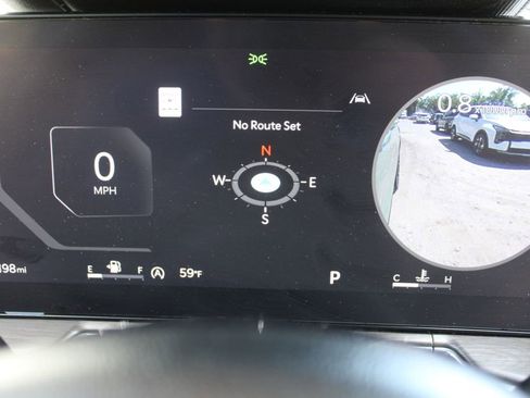 Used 2025 Kia Sorento SX AWD/4WD image 32