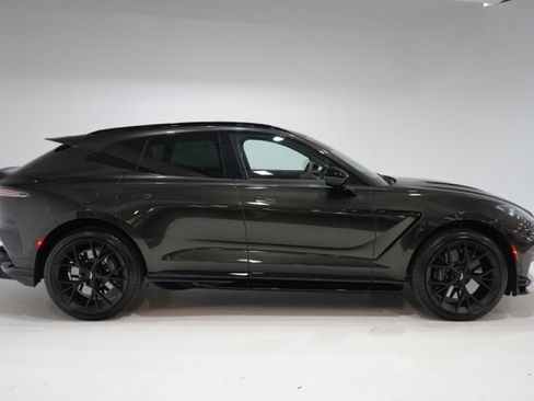 Used 2025 Aston Martin DBX 707 image 8