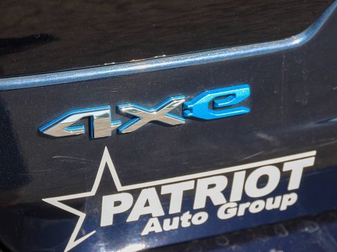 Used 2023 Jeep Grand Cherokee Overland AWD/4WD image 32