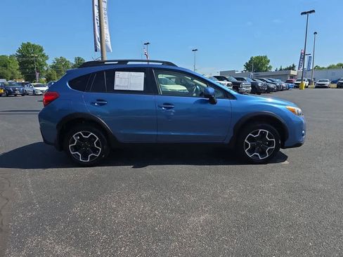 Used 2014 Subaru Crosstrek 2.0i Limited w/ Popular Package #2 AWD/4WD image 2