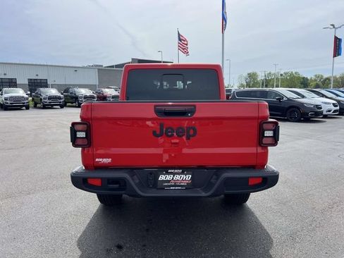 New 2025 Jeep Gladiator Sport AWD/4WD image 6