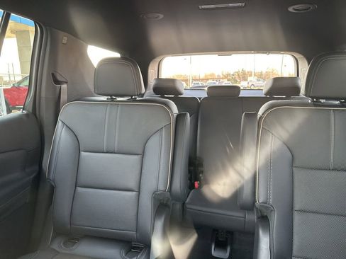 New 2026 Chevrolet Traverse High Country FWD image 25