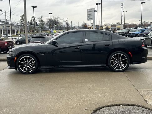 Used 2023 Dodge Charger R/T w/ Plus Group image 9