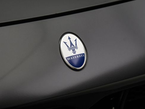 New 2025 Maserati Grecale Trofeo image 26