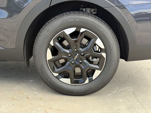 Used 2026 Kia Sorento S FWD image 12